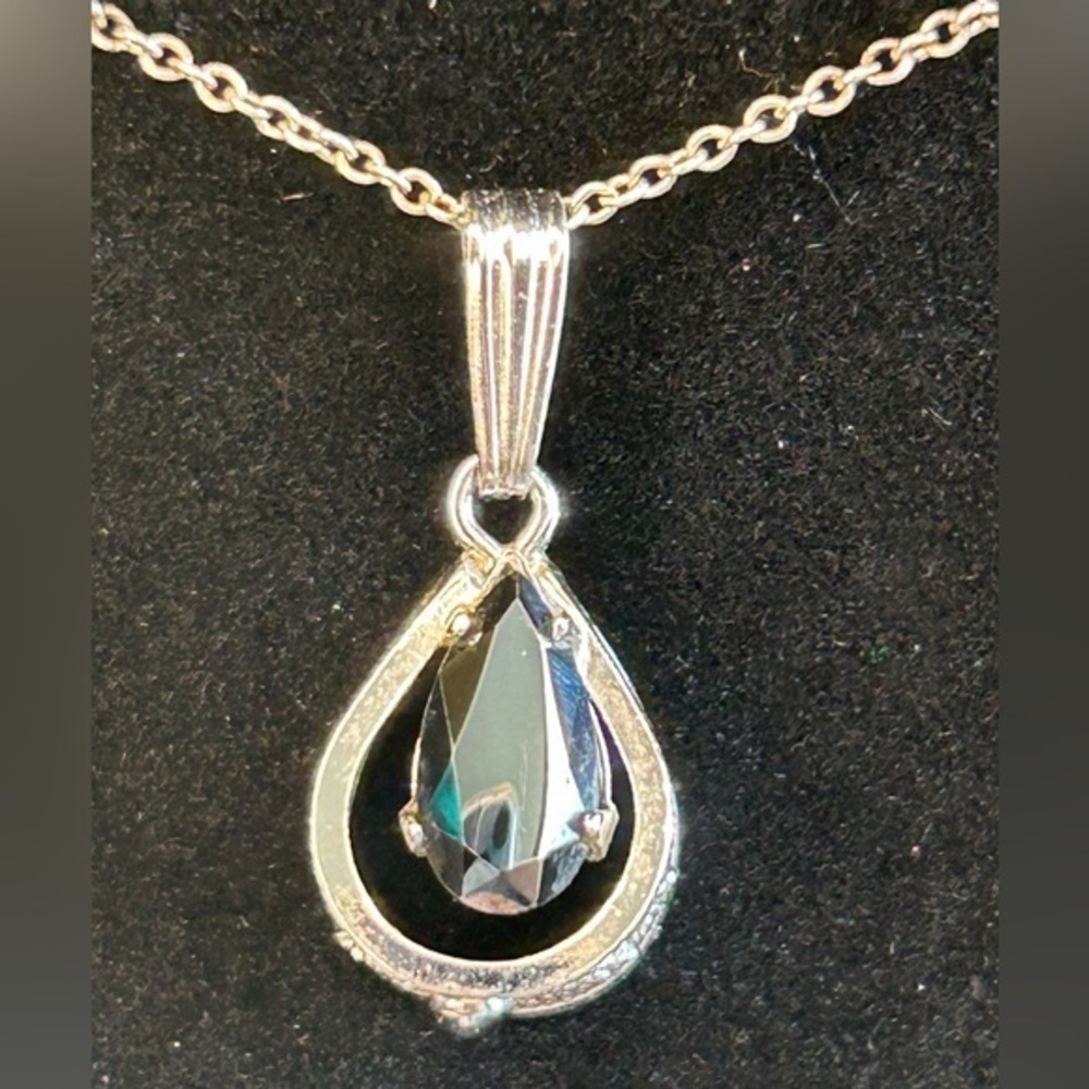 Vintage Sterling Filagree Hematite Pendant Only - Picture 3 of 8